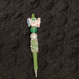 Green Beaded Pen with Decorative Topper